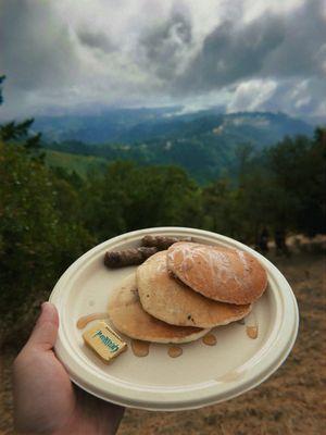 3 Pancakes & 2 Sausages (w/ Blueberries)