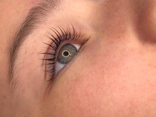 Lash lift and tint