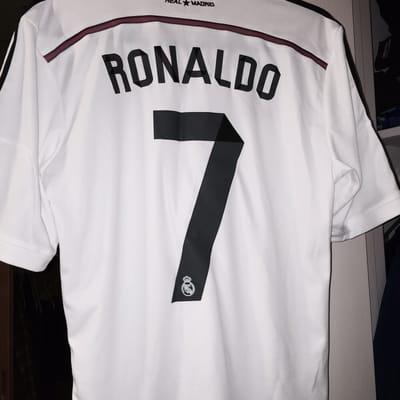 the guys @ the shop did a great job customizing my Blancos jersey, it's beautiful (-: