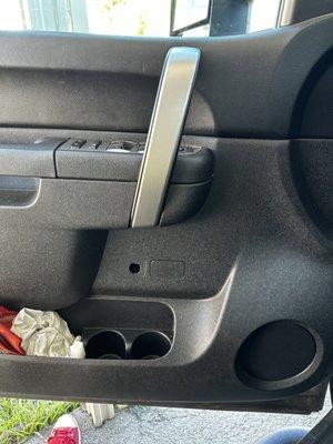 Broken door handle!