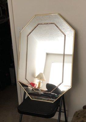 Dresser mirror