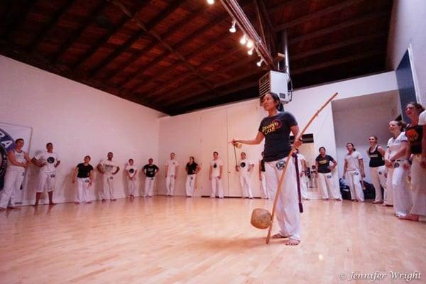 Professora Joy teaching a workshop in San Francisco