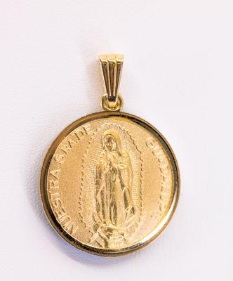 Virgen Maria Pendant 14k