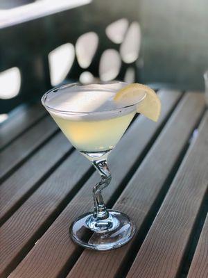 Peach Lemonade Martini