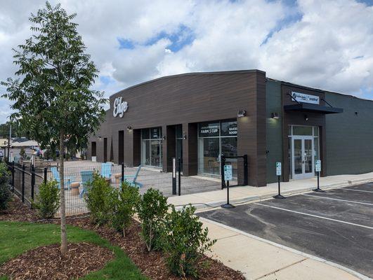 The exterior of Baba Java Coffee at the Edge in Homewood