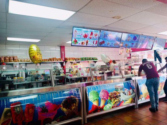 Raspados Don Manuel interior ice cream counter