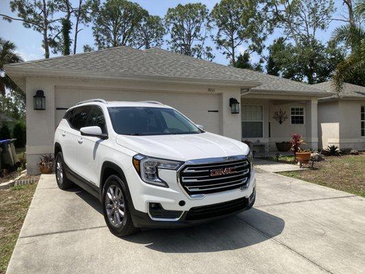 2023 GMC Terrain