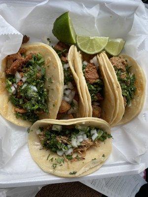 Very good, and I mean very good tacos. 2 carnitas, and 3 al pastor. In Texas, we call this a starter. Tasty and flavorful.