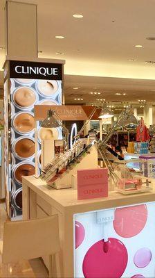 Clinique Counter