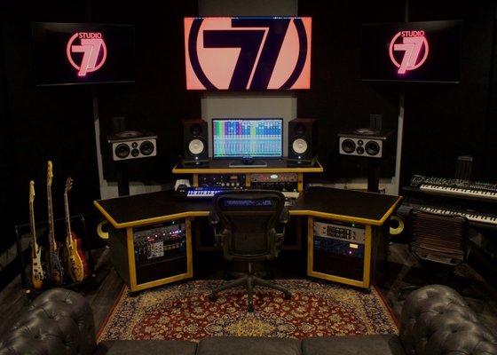 Studio 77