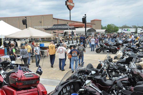 Hosting the LA State HOG Rally!