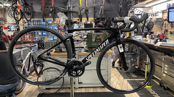 2021 specialized Roubaix Sport