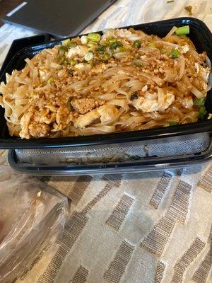 Chicken Pad Thai