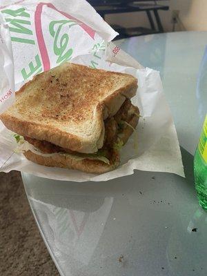 About to put my hands on this garlic toast steak sandwich