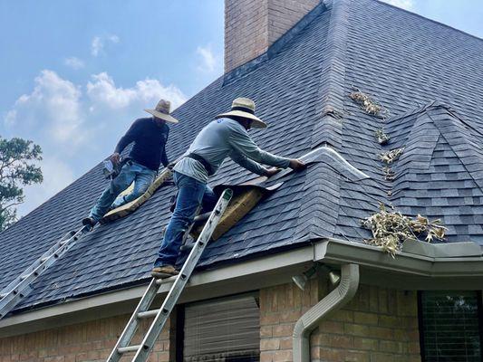 Handnail Roofing