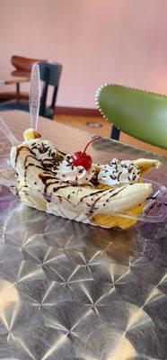 $9.99 banana split. May 2023