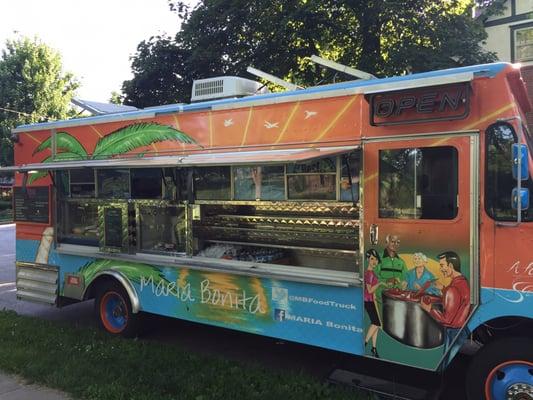 Spotted the Maria Bonita food truck at Metcalfe Park.