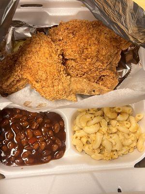 Fried chicken with baked beans and Mac