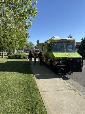 Natomas Street Eats