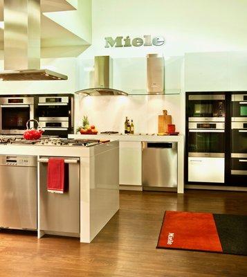 Miele kitchen appliances - Snyder Diamond Santa Monica Showroom