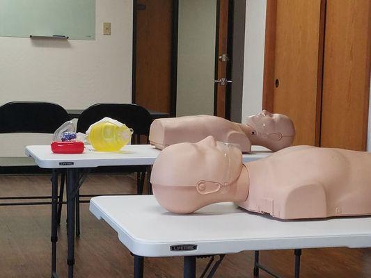 Set up before a BLS skills evaluation