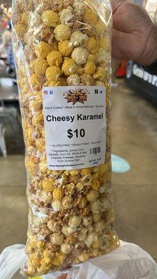 Cheesy Karamel Popcorn