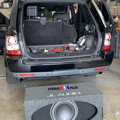 2013 RANGE ROVER HSE with JL Audio 12W7AE H.O Wedge + JL Audio RD1000/1 on