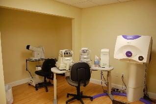 The pre-testing room consists of state of the art instruments that give the Doctor eye health information.