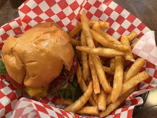 Cheeseburger and fries