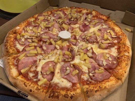 Gourmet Hawaiian Pizza