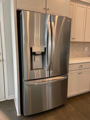 LG refrigerator