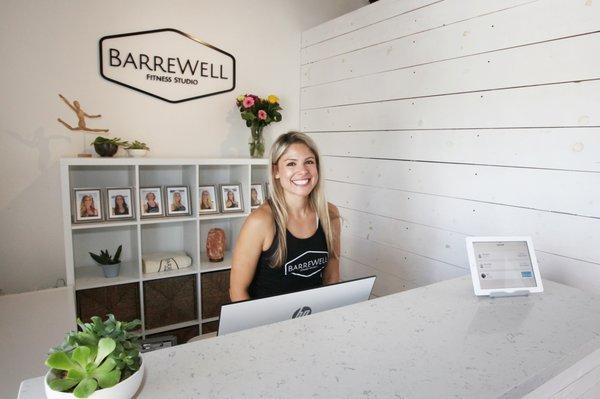 BarreBelle devon is the hostess with the mostess! You will always be welcomed with a warm smile and encouraging vibe