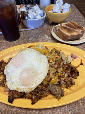 Meat lovers skillet