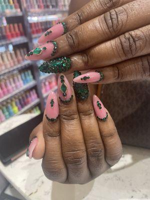 Amazing nail Baytown