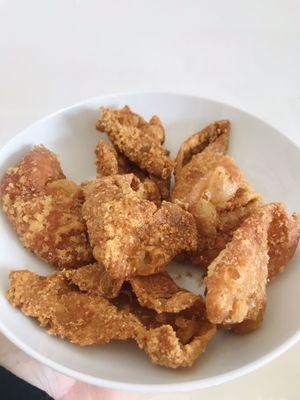 Chicken cracklings