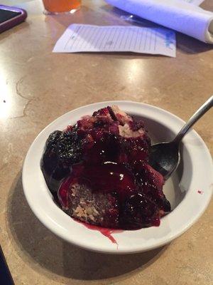 Blackberry cobbler