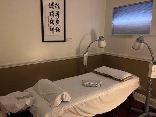 One of the 3 rooms available at Gen Acupuncture