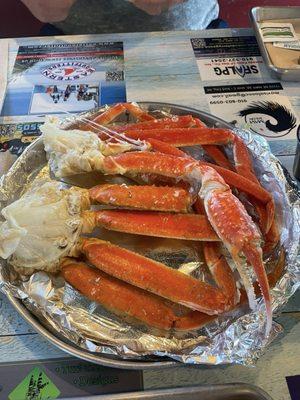 Snow crab clusters