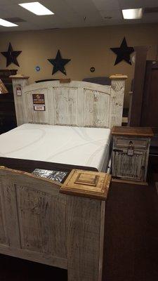 Rustic White Scrape 4pc Queen Set only 699