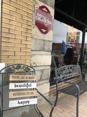 Our Favorite Place! Sells all things Okie made: artwork, pottery, jewelry, baskets, & more. Cutest shop in downtown Eufaula, OK. Feb. 2019.