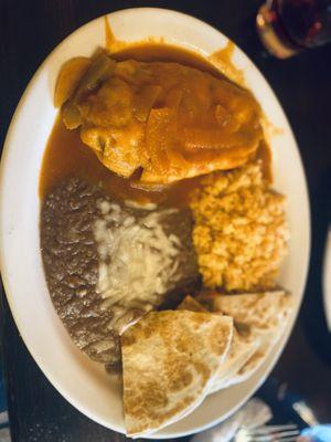 Chile Relleno and vegetarian quesadilla