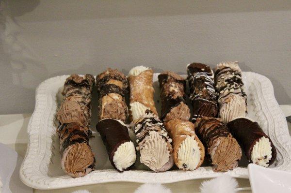 Cannolis