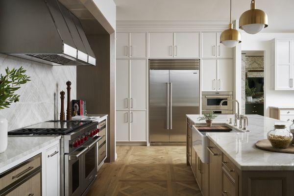 Award Winning Kitchen Renovation featured in the 2023 Lake Forest Showhouse