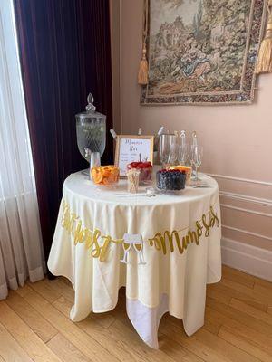 Bottomless Mimosa included in the Bridal Tea party package