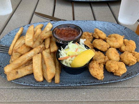 Deep fried shrimp with fries