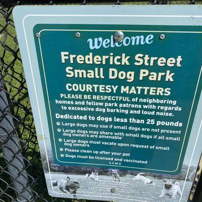 Frederick Street Park Off-Leash Dog Area