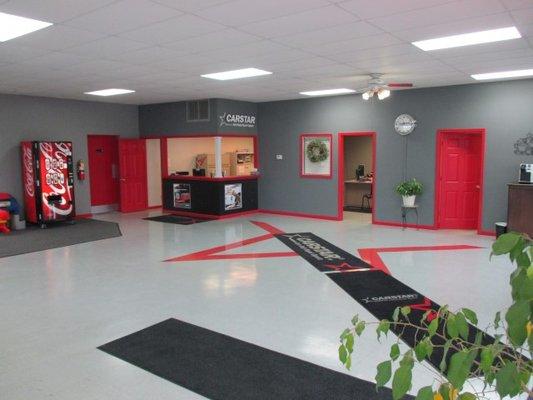 Carstar Lobby
 Carstar auto body and Towing