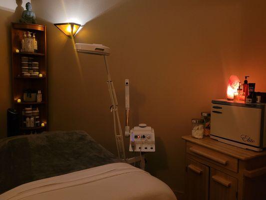 Esthetician treatment room