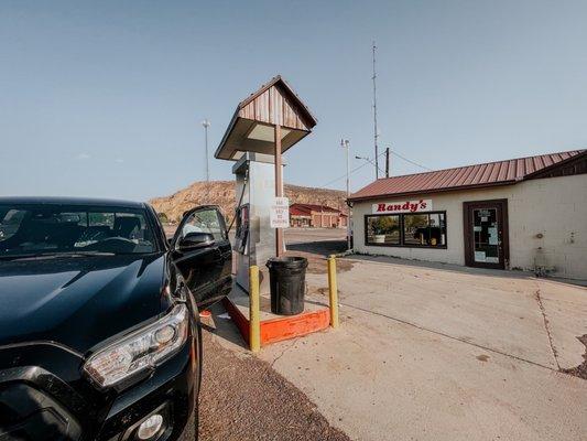 Wild Horse Station Inn & RV Park