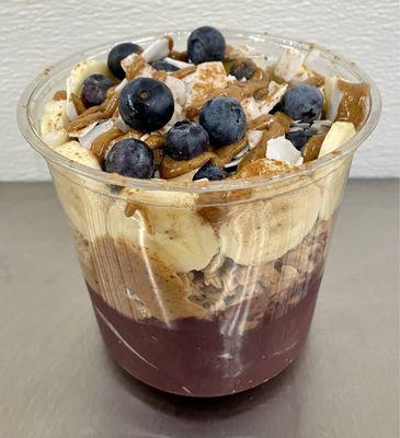 Almond Açaí Bowl